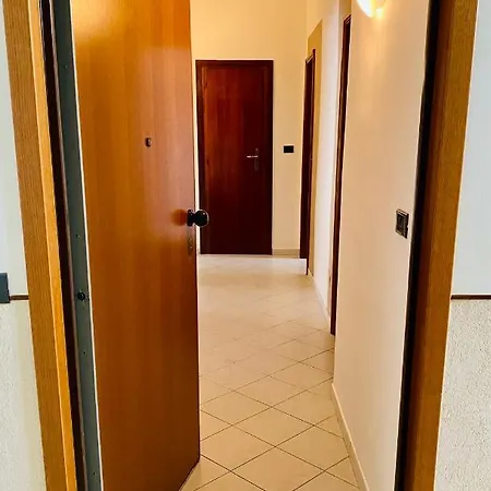 5th Apartment *